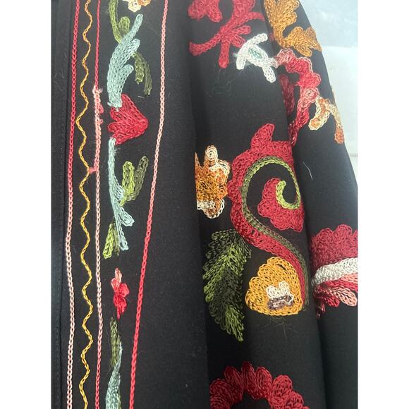 ZARA Allover Floral Embroidered OVERSIZED Open Front Fringed Kimono Black XS/S - Picture 6 of 10